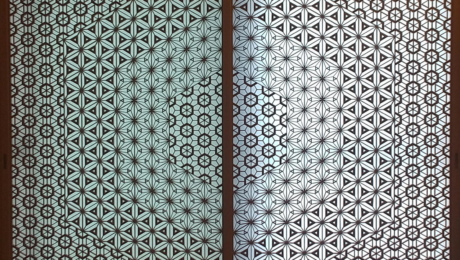 所有图案都具备含义，由精致几何学纹理构成的组子细工